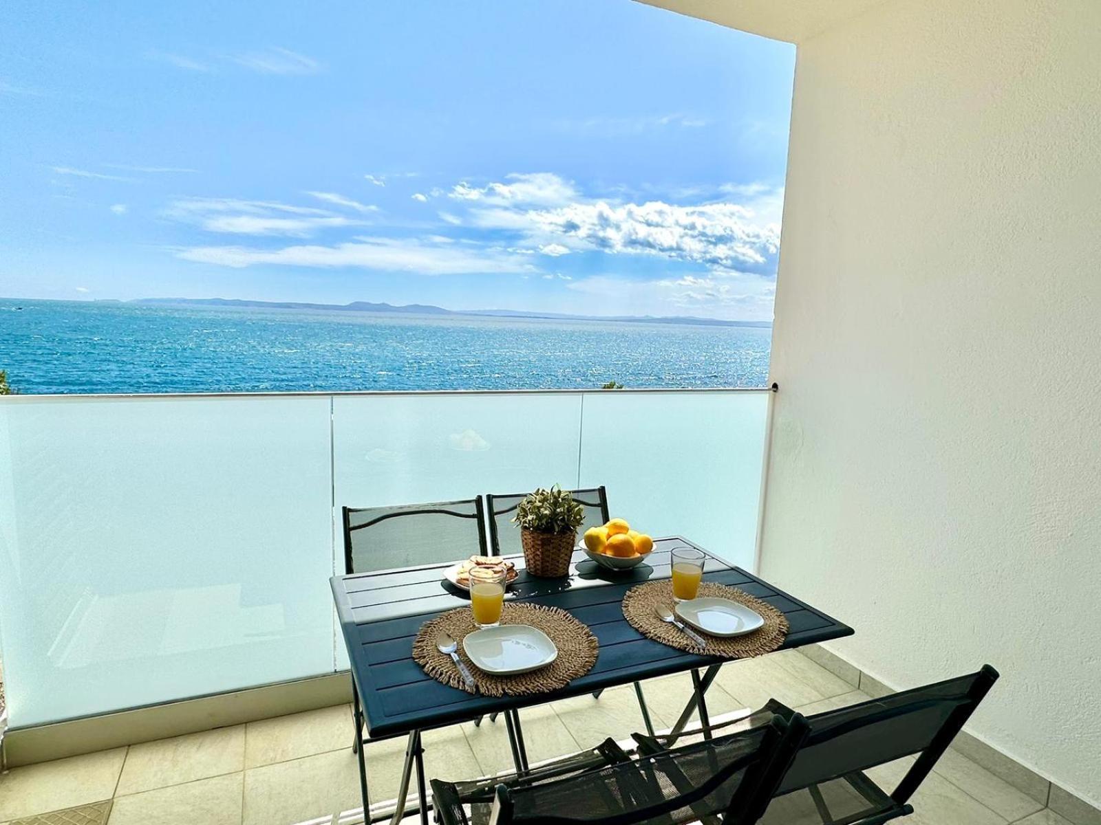 Meda Chica Apartment โรเซส ภายนอก รูปภาพ